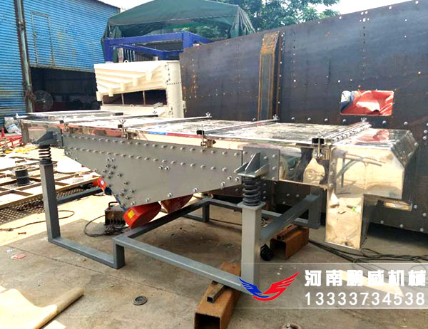 筛分机箱体是焊接的好还是铆钉拼接的好？